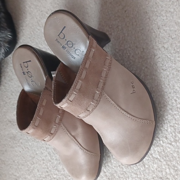 Cute and comfortable heeled clogs. - Picture 4 of 4